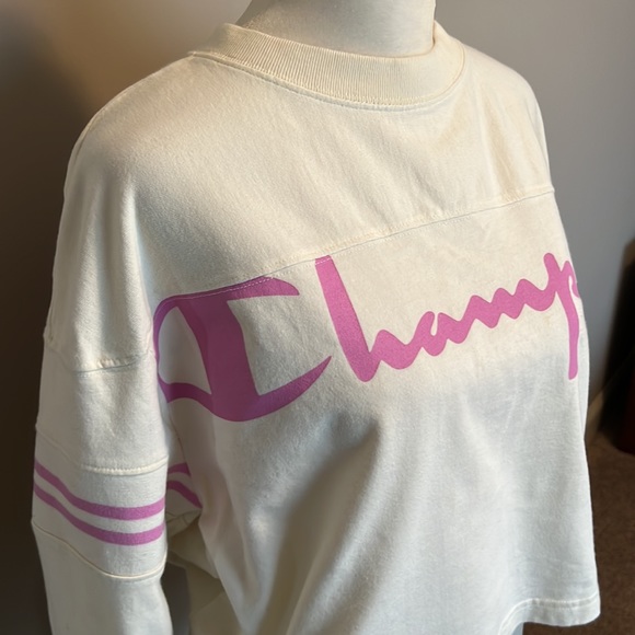 Champion Long Sleeve Crop T-shirt - only worn once - Picture 4 of 7